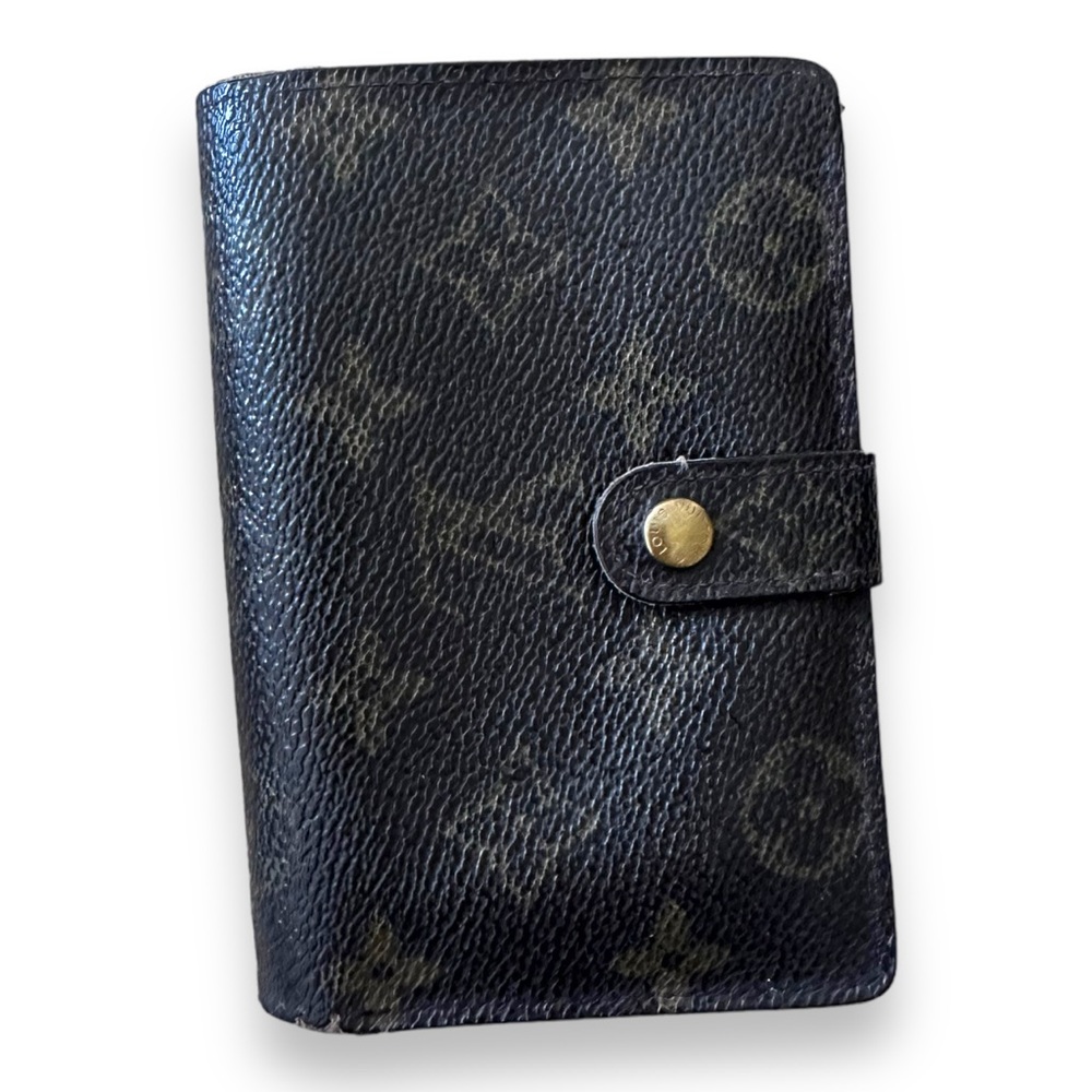 Louis Vuitton vintage French purse